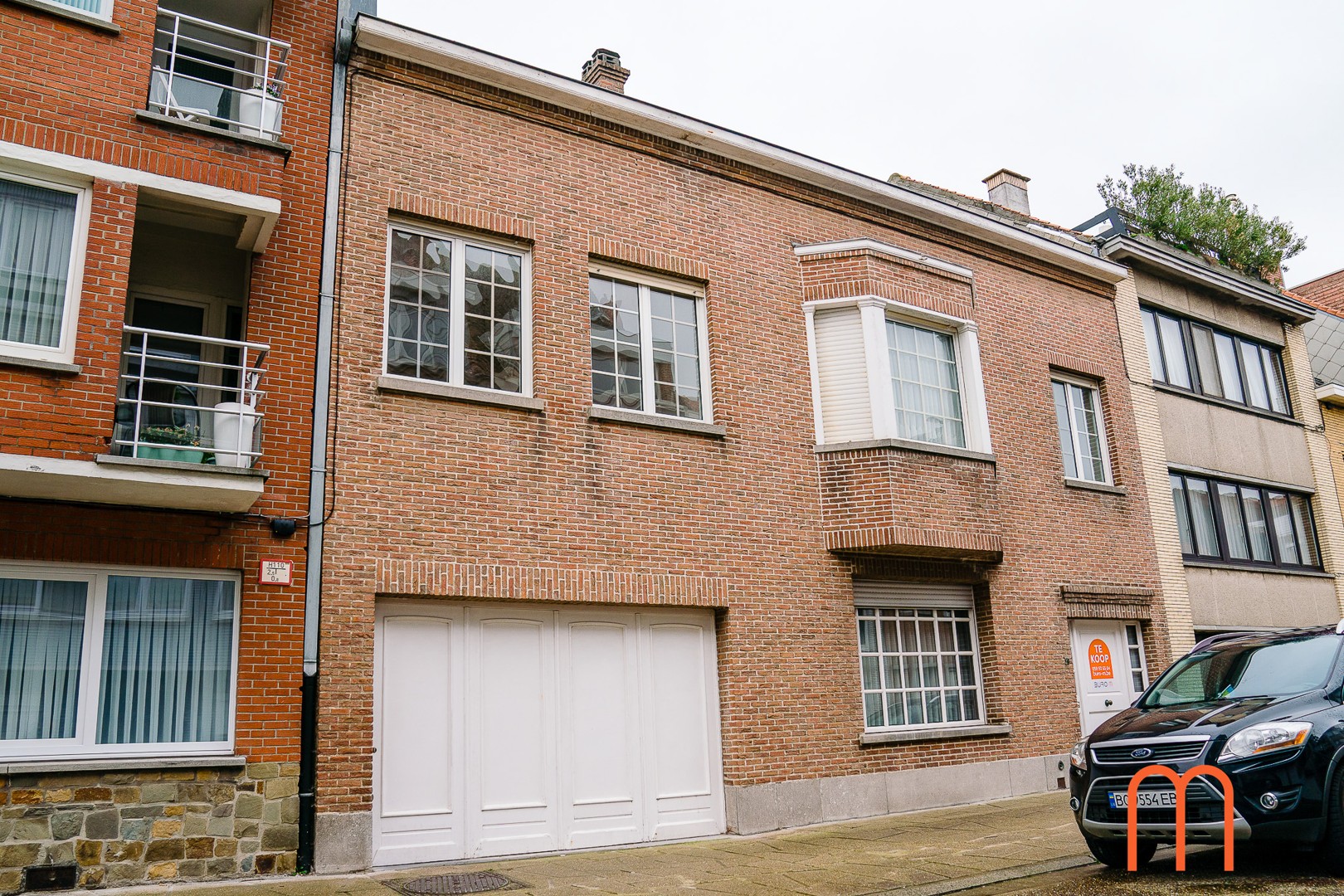 Uitzonderlijk ruime woning van 480 m² gelegen in de Esdoornlaan te Mariakerke. foto 31