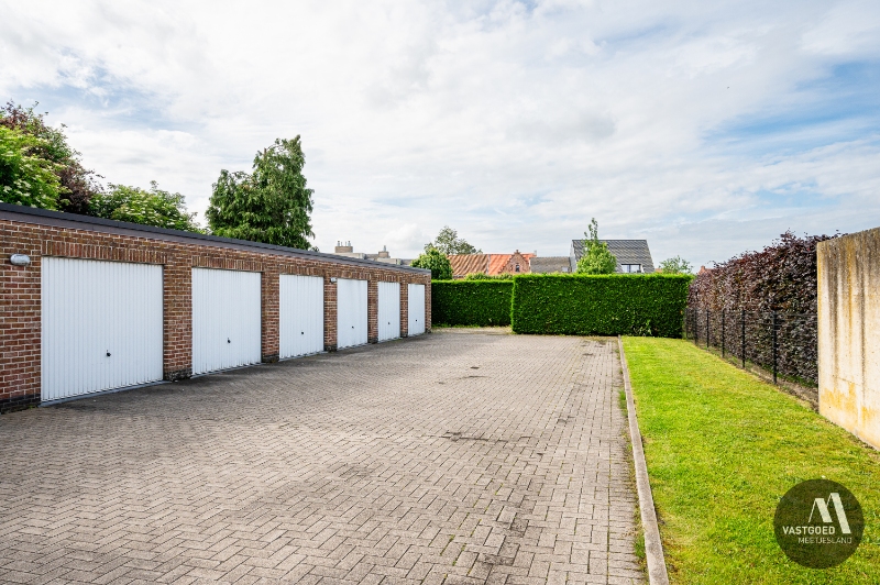 Gelijkvloers appartement 92m² met terras en GARAGE foto 14