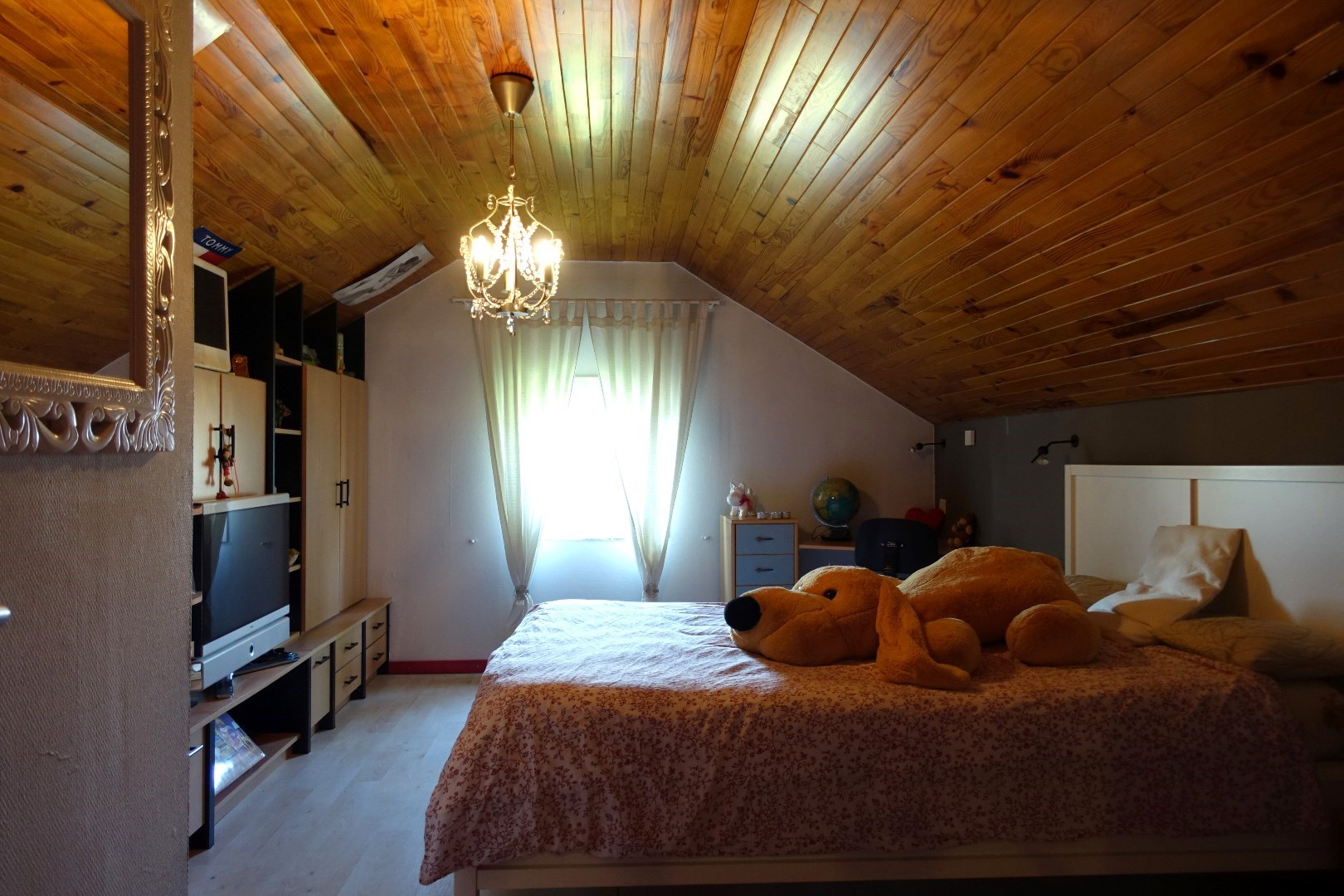 Rustig gelegen - perfect onderhouden - alleenstaande villa met 5 slaapkamers op 993 m² foto 26