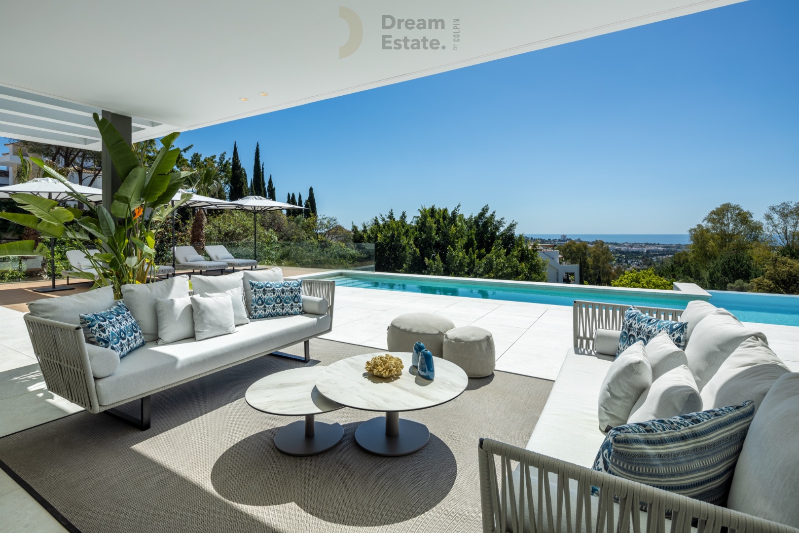 Moderne villa met indrukwekkende voorzieningen te La Quinta, Marbella foto 1