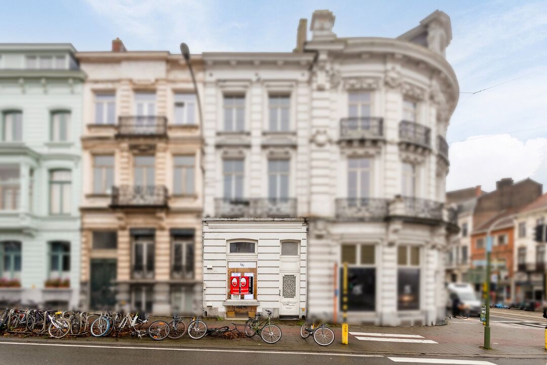 Kwalitatief gerenoveerde handelsruimte in Gent-centrum foto 1
