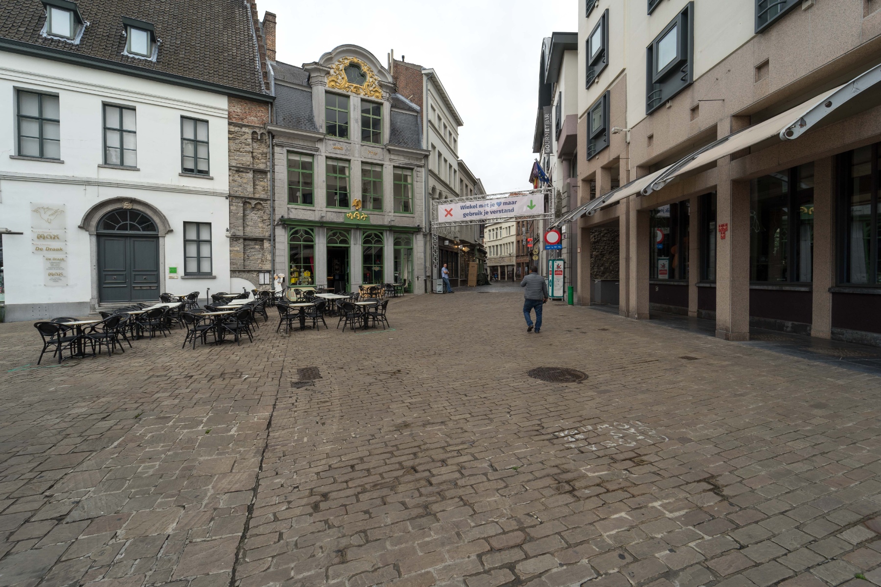 Schitterend gelegen winkeltje in de meest knusse winkelstraat van Gent foto 11