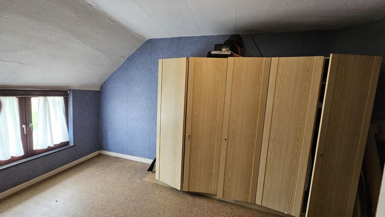  Comfortabele halfopen woning met 3 slaapkamers gelegen op een perceel van 13a65ca.  foto 13