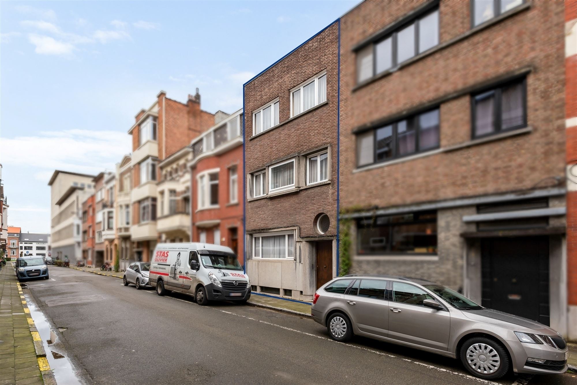 Authentieke en karaktervolle herenwoning te Mechelen foto 1