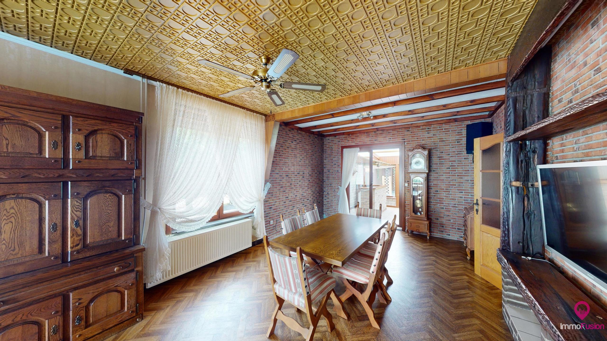 5 slpk met woonopp. 213 m² in rustige ligging te Houthalen! foto 7