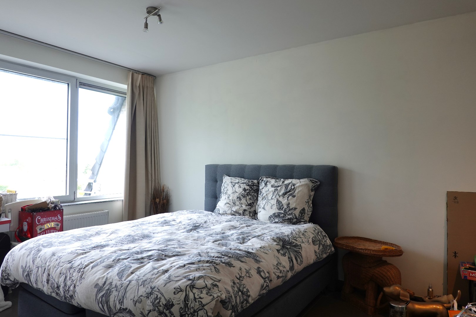 Lichtrijk en ruim appartement in centrum Gistel met twee slaapkamers foto 9