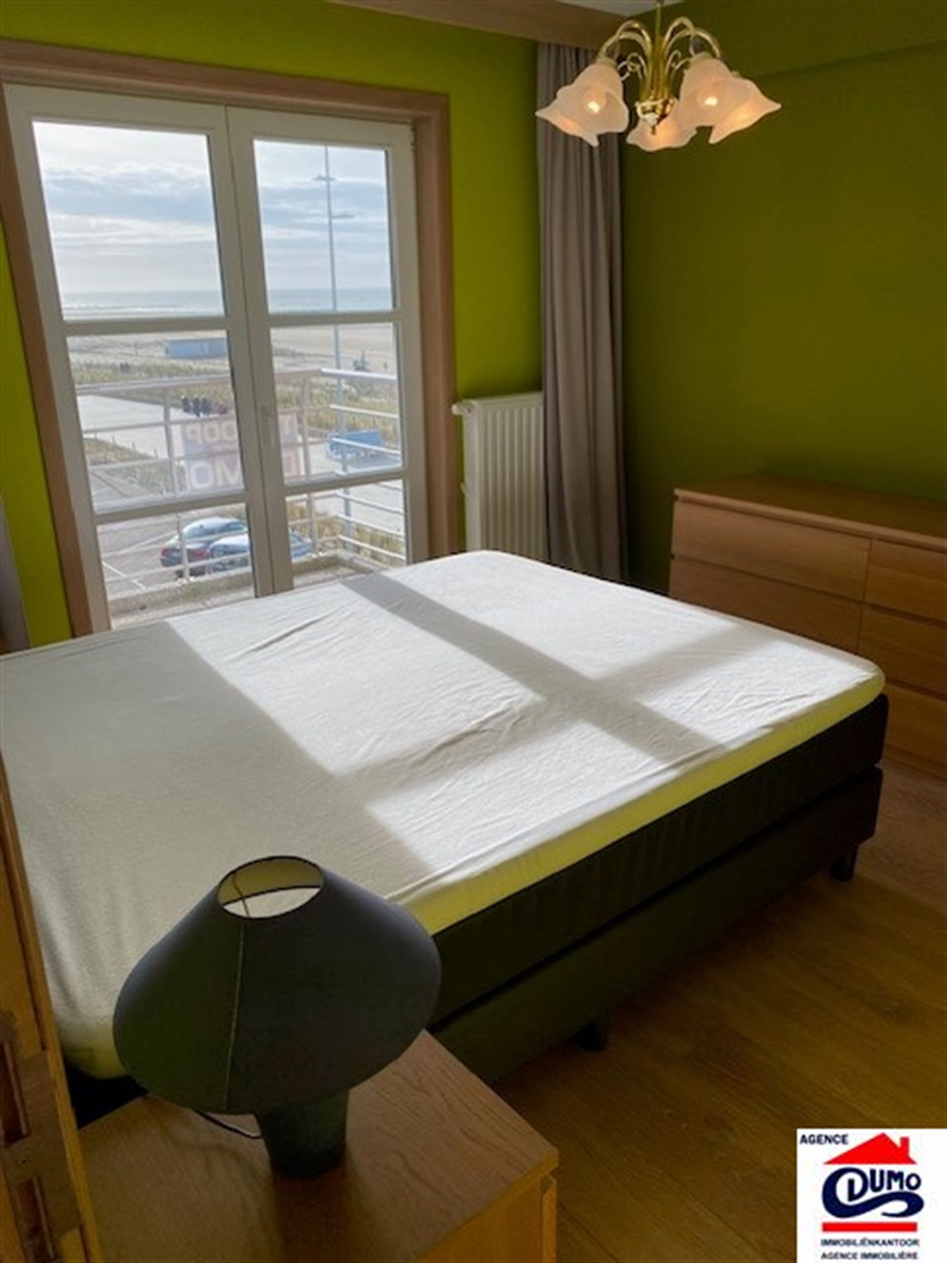 Prachtig (woon)appartement met 2 slaapkamers - frontaal zeezicht! foto 29