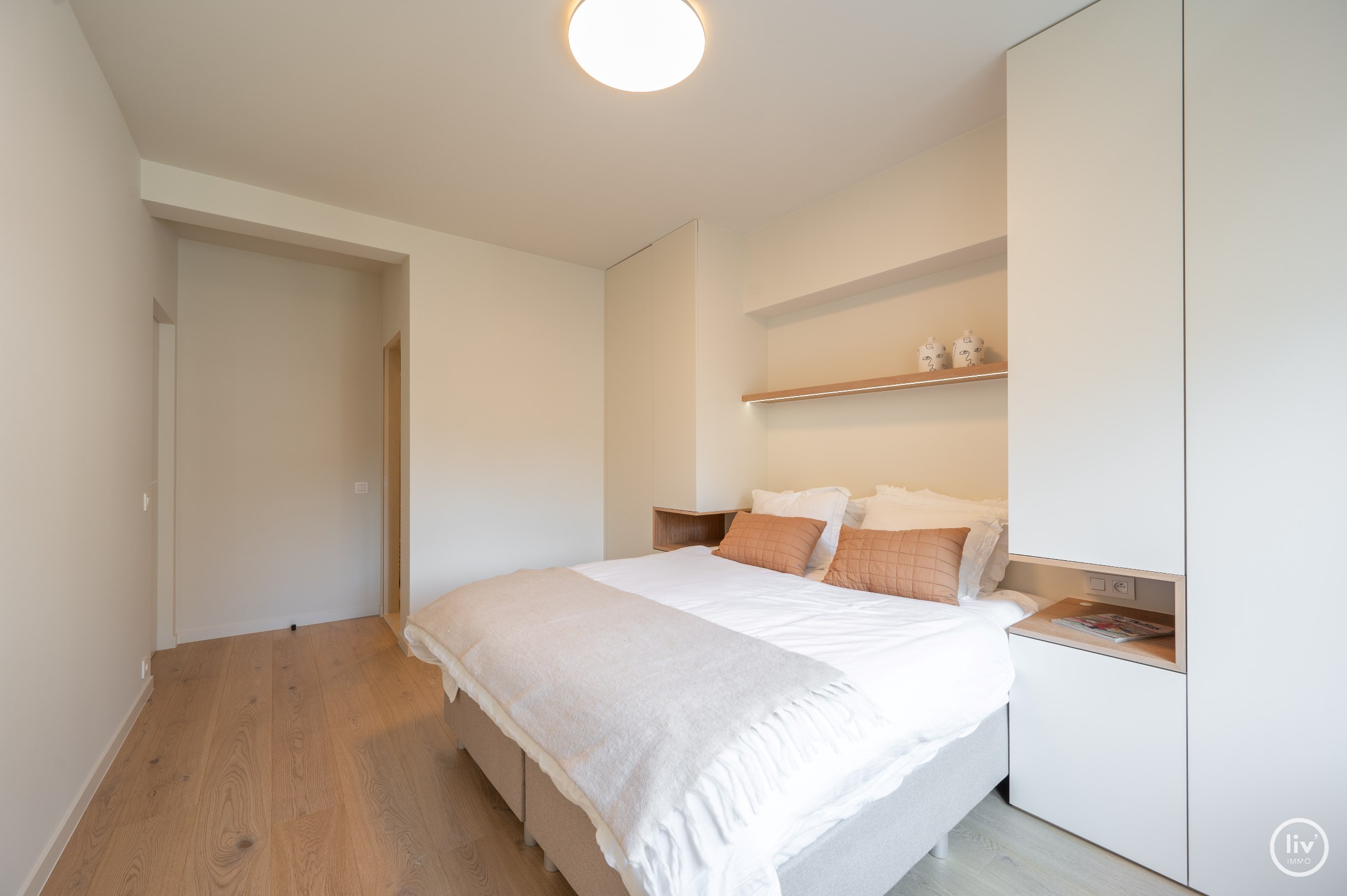 Magnifiek vernieuwd appartement met 2 slaapkamers vlakbij het Albertplein in een zijstraat van de Zeedijk-Het zoute. foto 9