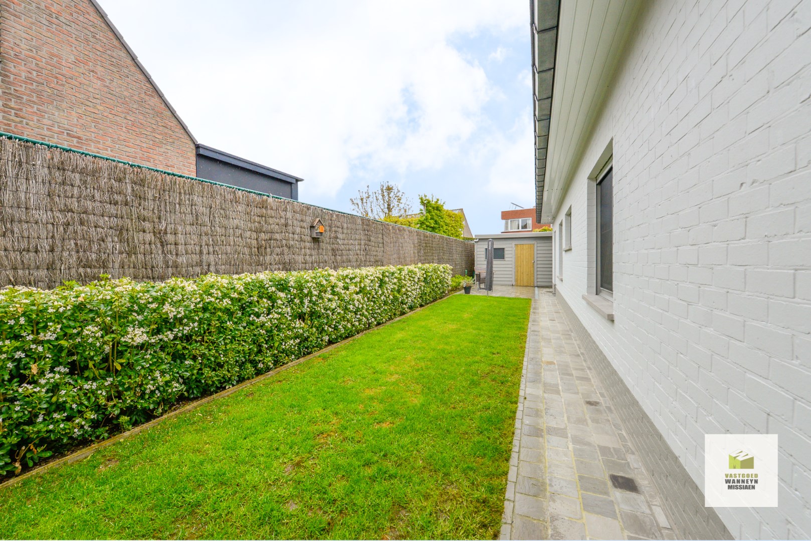 Gerenoveerde gelijkvloerse alleenstaande woning met 3 slaapkamers, garage en tuin vlakbij 't Veld foto 26
