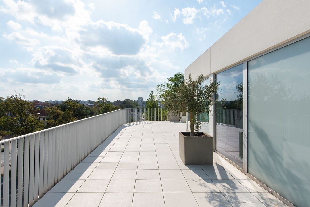 Schitterende, luxueuze penthouse met zonnig terras (213 m2) in jong gebouw foto 25