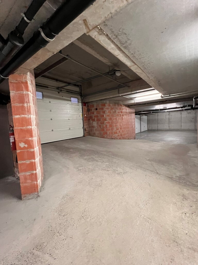 Zeer ruime ondergrondse garagebox foto 4