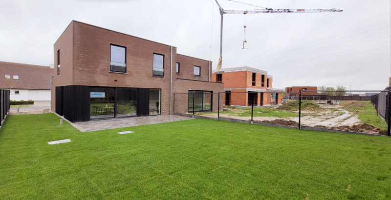 Centrum Roeselare: Prachtige halfopen nieuwbouwwoning met 3 slaapkamers in het Roobaert Park. foto 12
