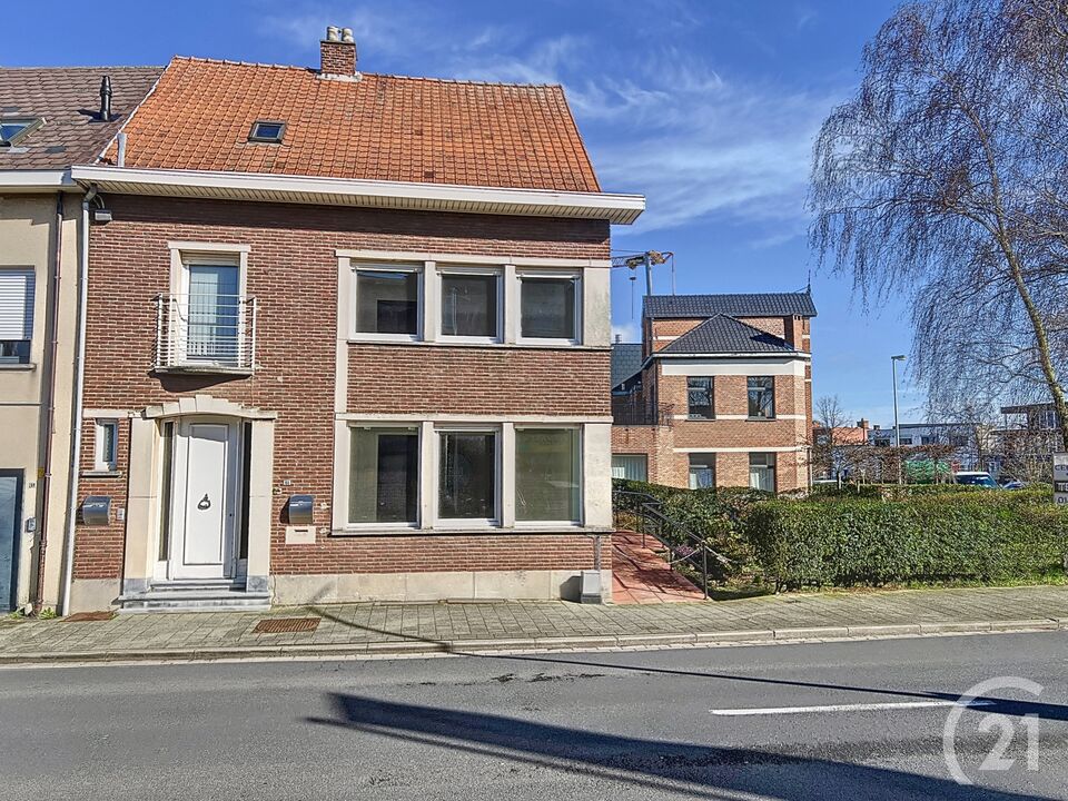 Appartementsgebouw te koop in Heist-op-den-Berg! foto 2