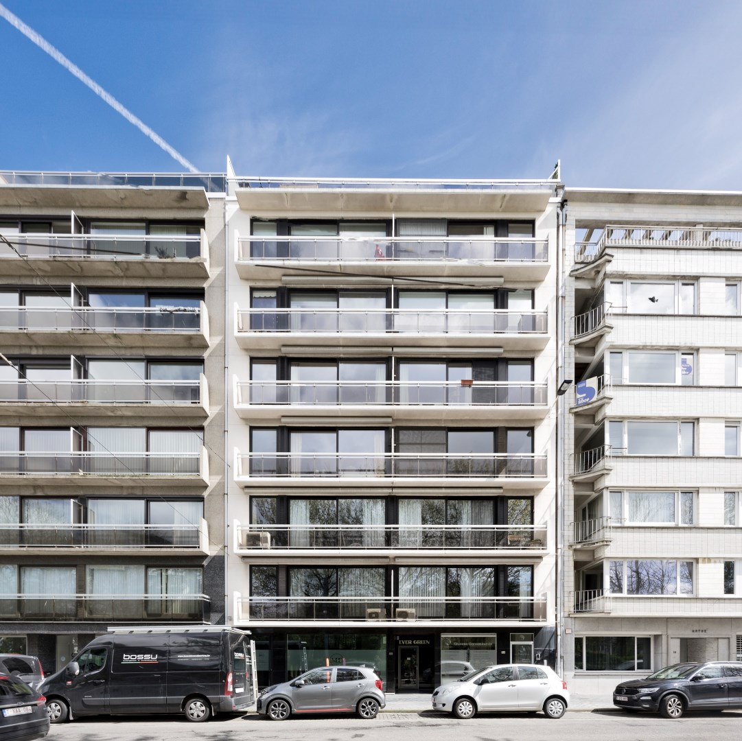 Ruim appartement met prachtig open zicht op topligging te Oostende! foto 1