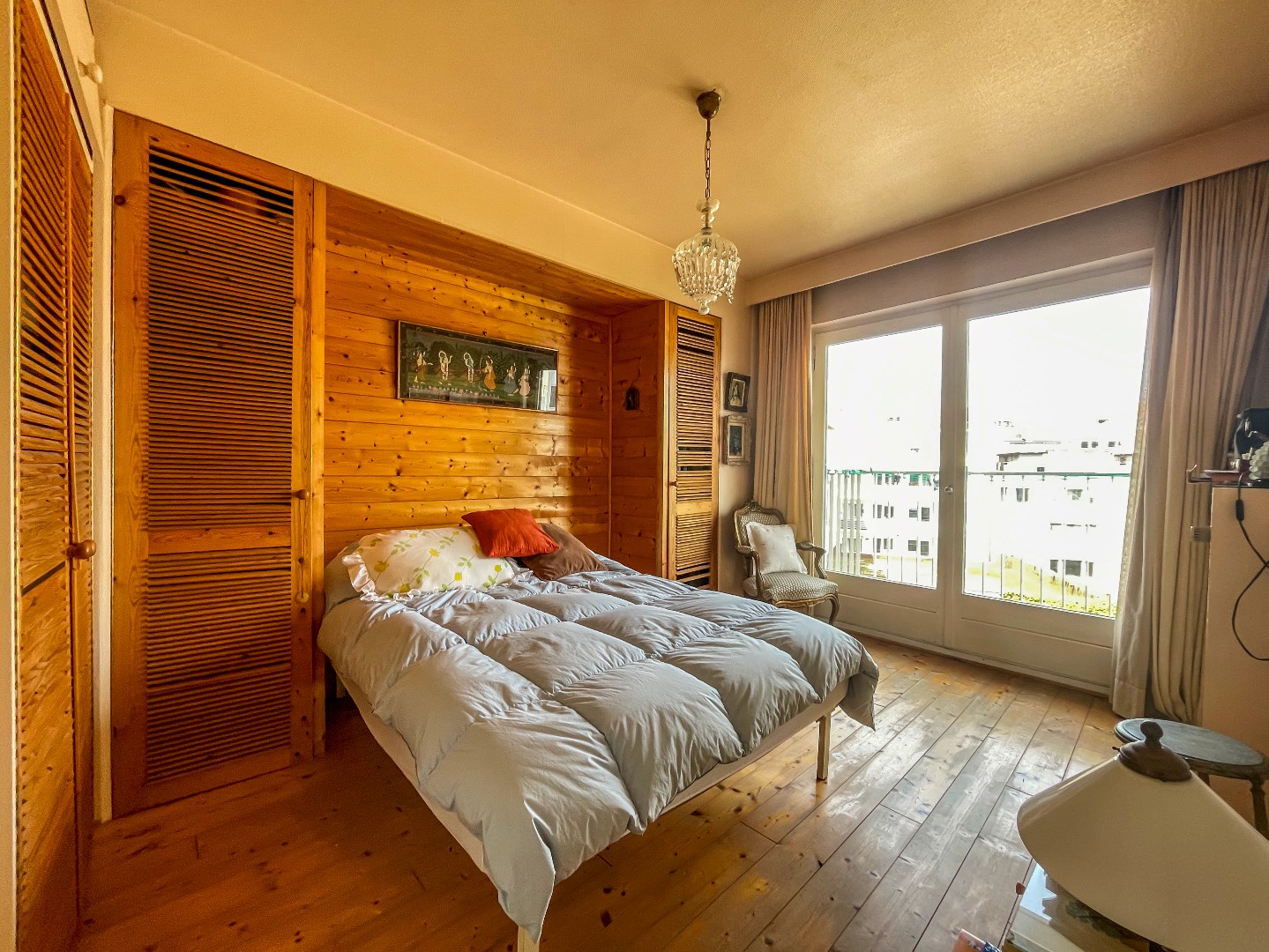 Te renoveren appartement met prachtig groen zicht, gelegen in een zeer rustige straat vlakbij de Zoutelaan. foto 12