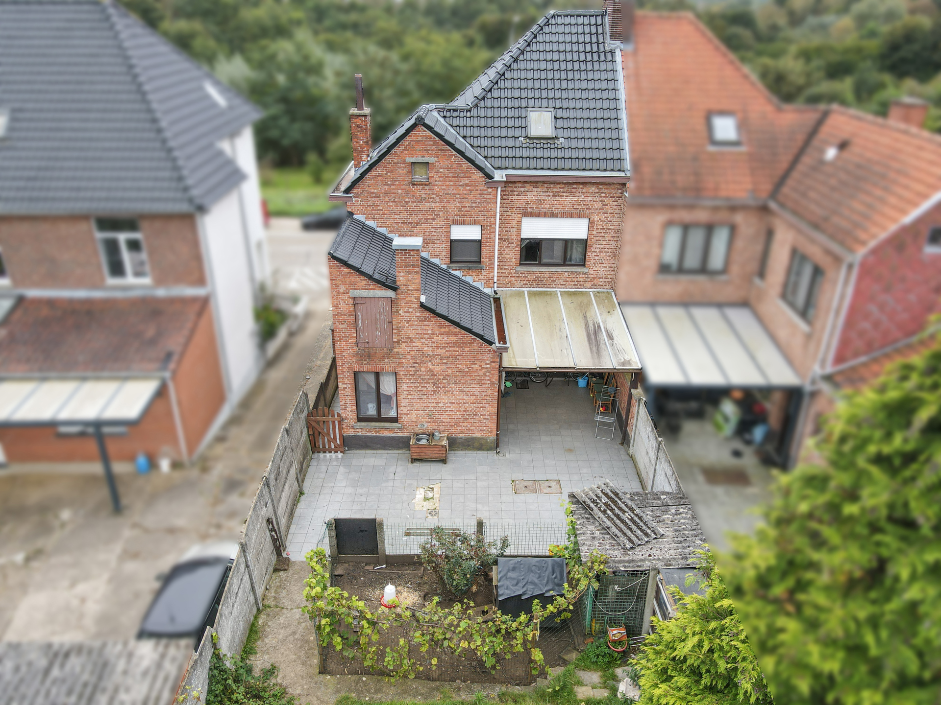 Gerenoveerde ruime woning met nieuwe ramen en dak in Diest! foto 26
