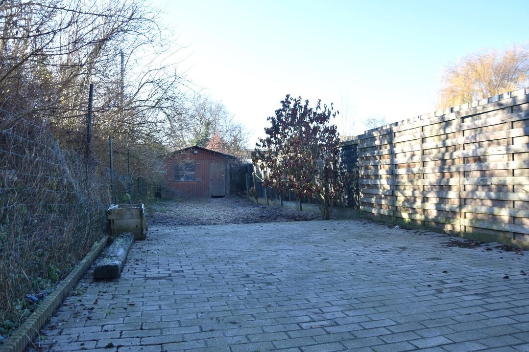 HOB met tuin en vlotte bereikbaarheid te koop in Kortrijk foto 13