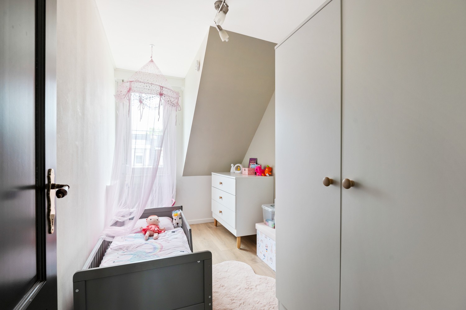 Prachtige, instapklare woning met 3 à 4 slaapkamers in Wijnegem! foto 19