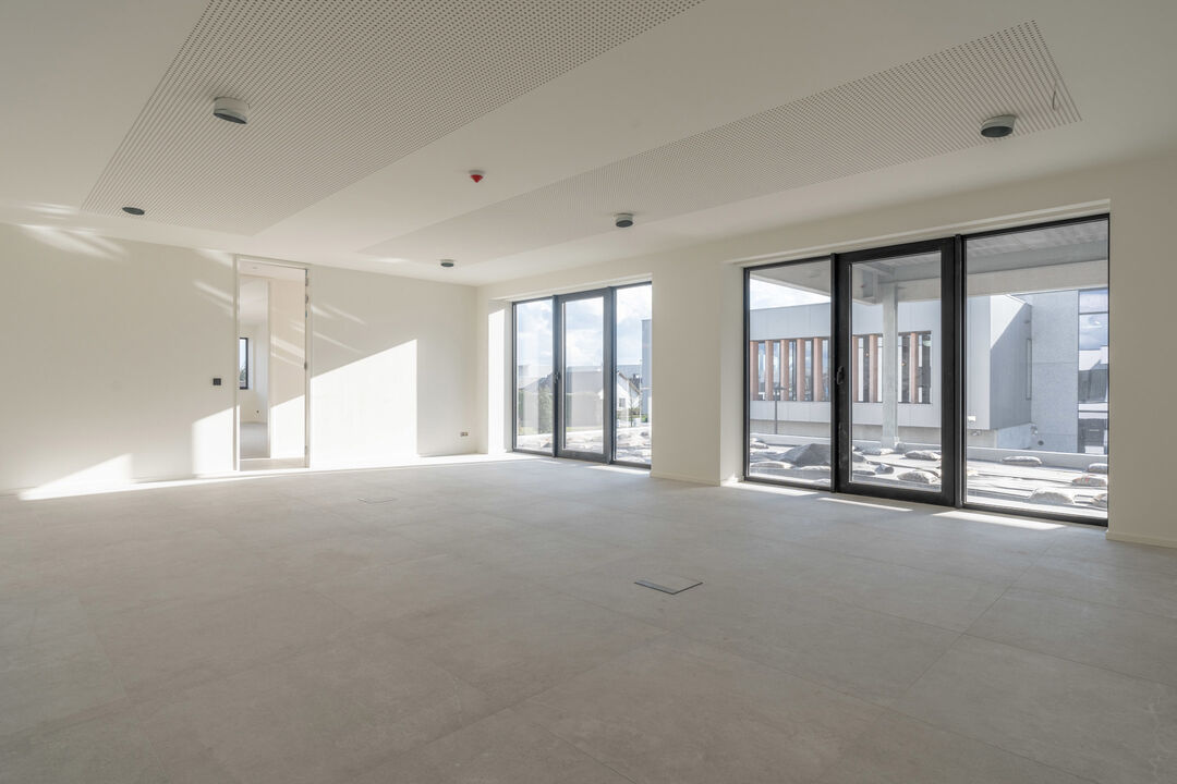 Prachtige nieuwbouw kantoren 253m², 58m² en 44m² te Beerse. foto 7