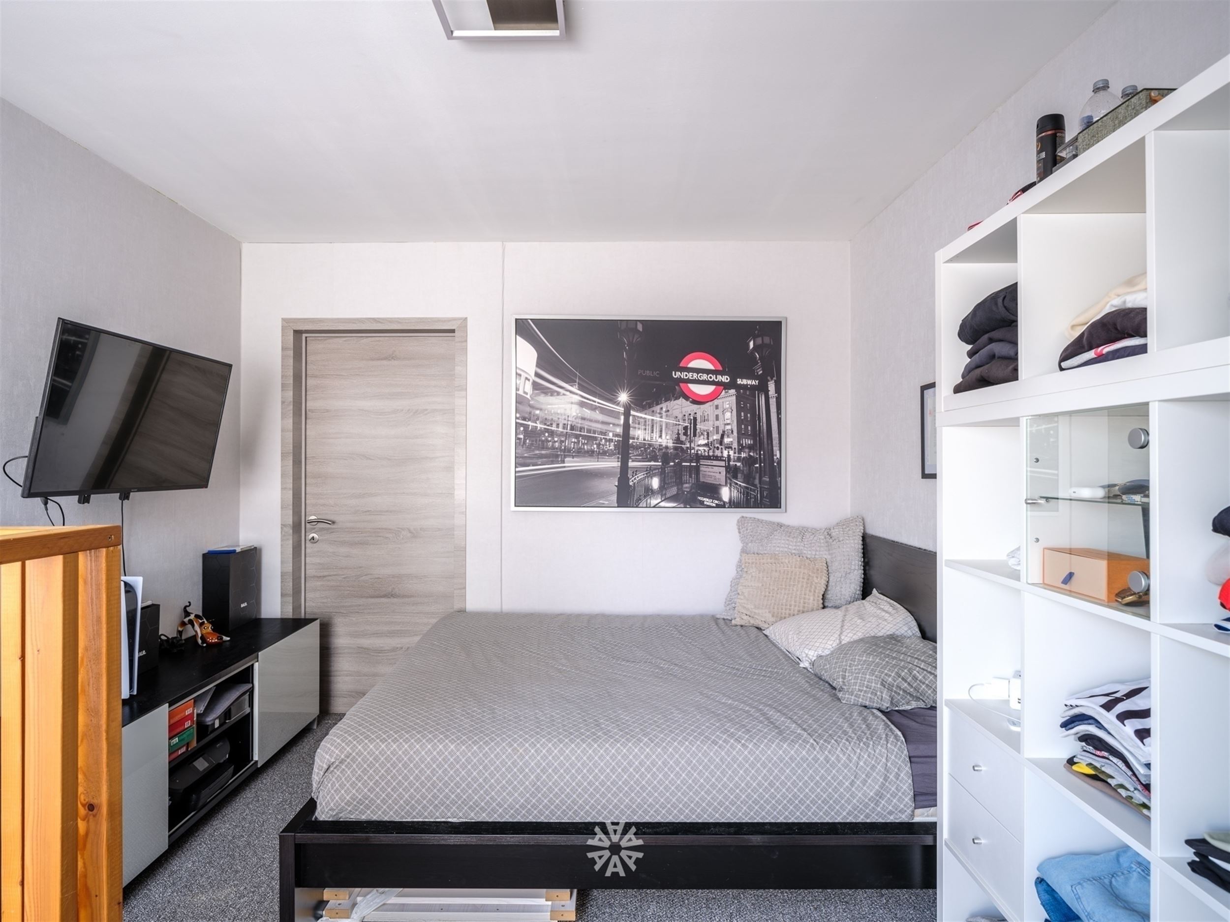 Instapklare en rustig gelegen 3-slaapkamerwoning te koop in een residentiële wijk te Evergem foto 20