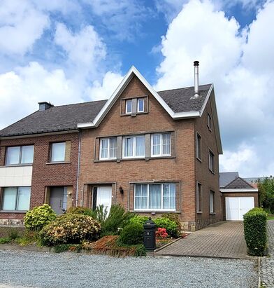 Huis te koop Nieuwe Wijk 4 - 9570 Lierde