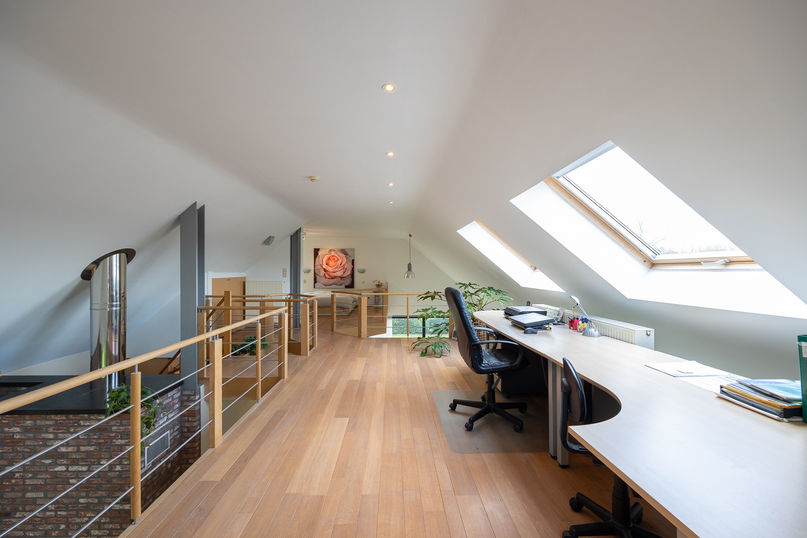 Woning met kantoor -of praktijkruimte (+- 115m2) op een prachtig perceel. foto 10