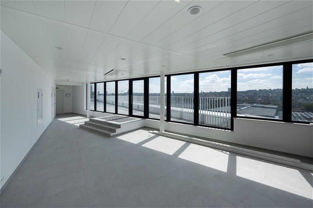 WHITE ANGLE: modulaire kantoren te huur vanaf 250m² foto 11