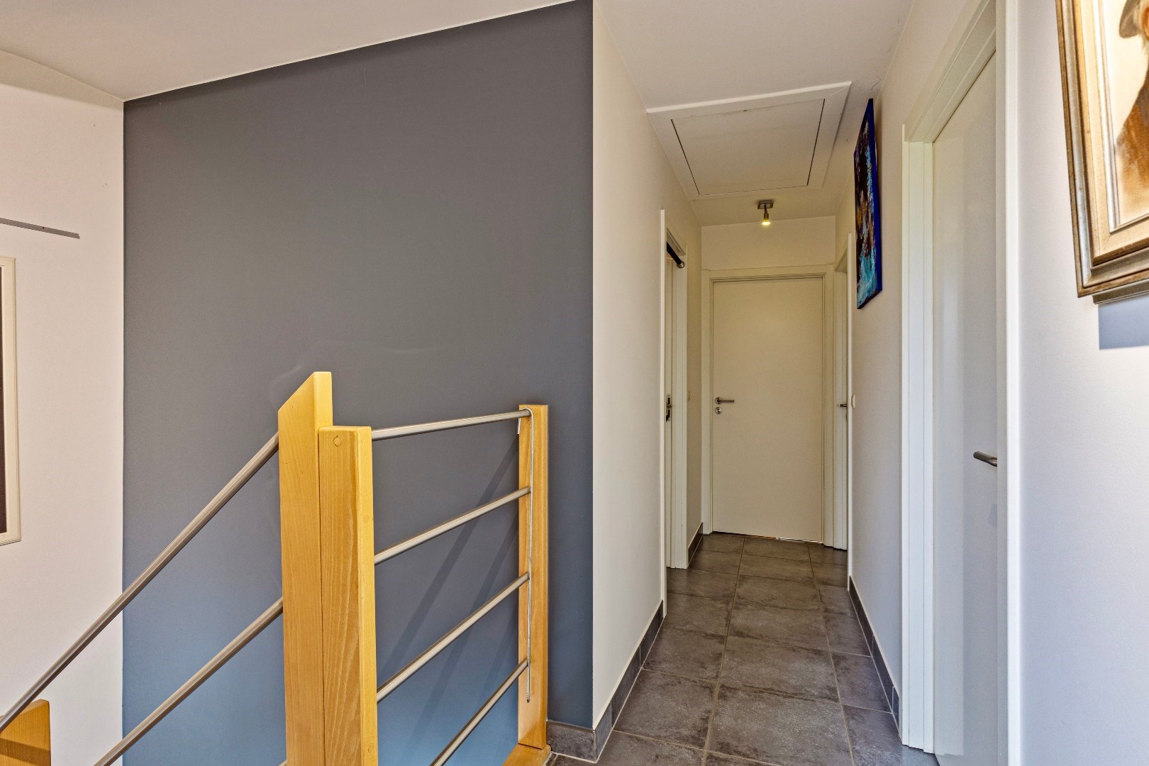Instapklaar ruim duplex appartement van 150m² met 3 slpks, terras en garage nabij centrum Halle foto 17