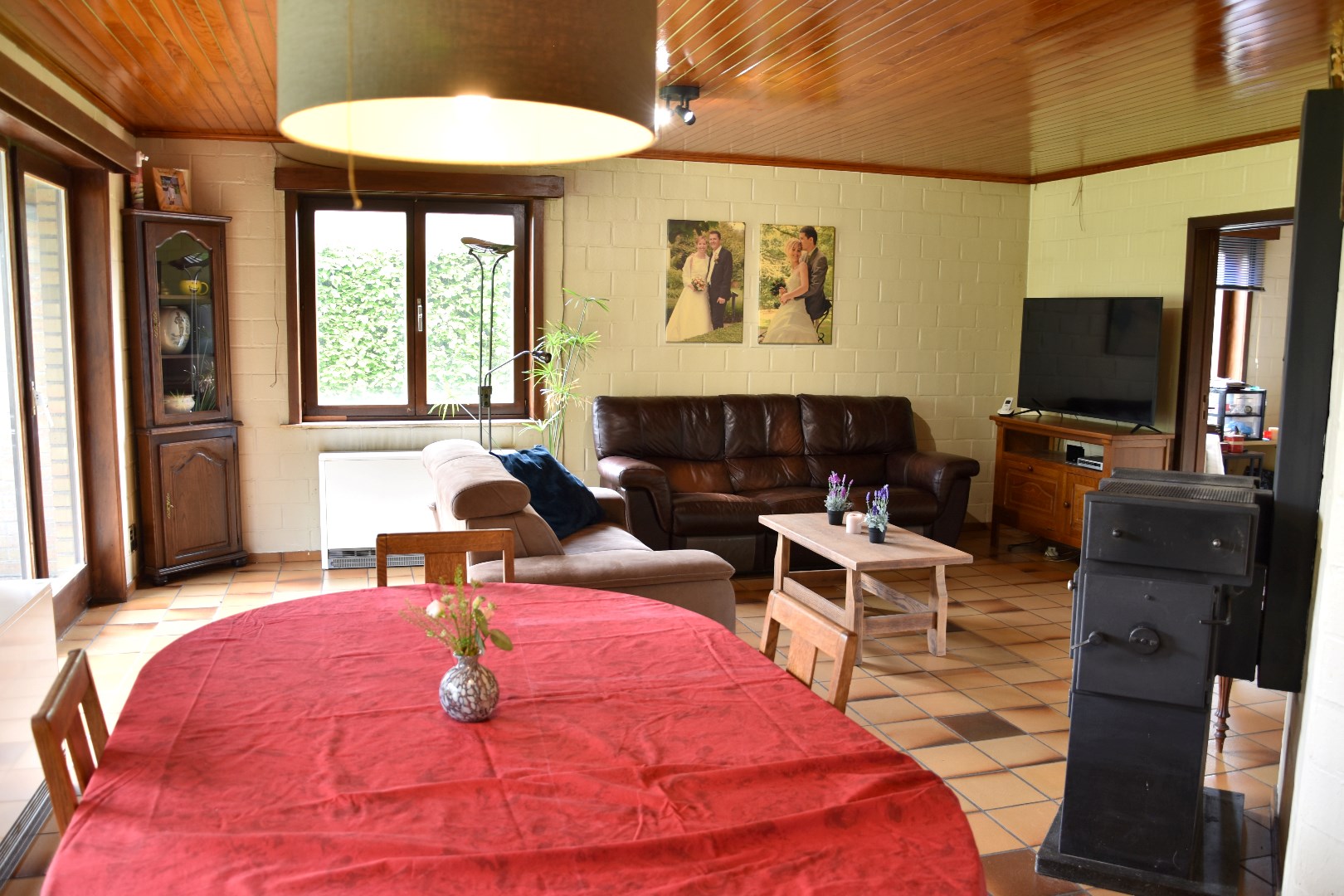 Charmante alleenstaande woning met 4 slaapkamers op Zuidgericht perceel te koop in Gullegem foto 6