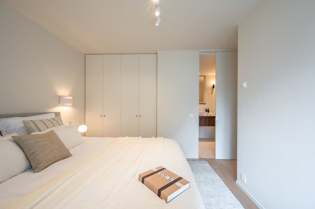 High-end 3-slaapkamer appartement met terras in Knokke-Heist, gerenoveerd in 2024 foto 15