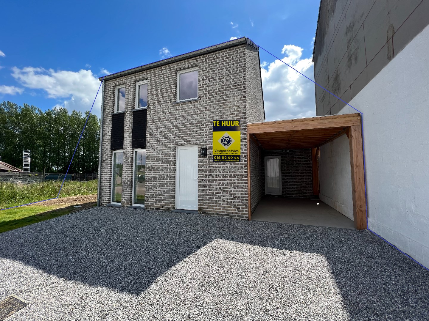 Prachtige nieuwbouw HOB met 3 slpks, carport, prachtig terras en tuin foto 1