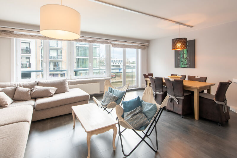 Zongericht appartement met 2 slaapkamers centraal gelegen te Nieuwpoort-Bad. foto 4