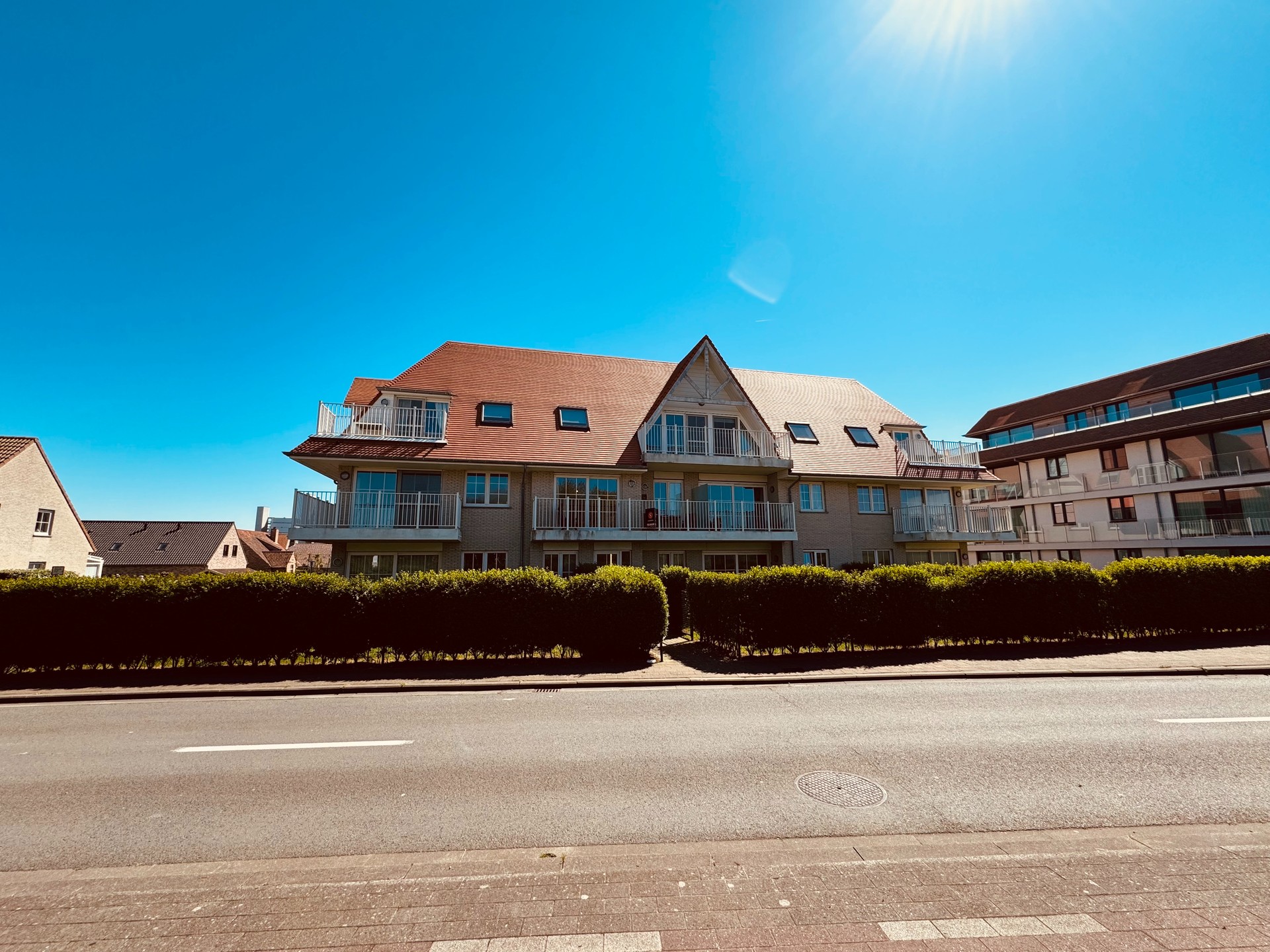 Appartement (Normandische stijl) met topligging in Vosseslag, vlak bij de golfclub en op wandelafstand van het strand. foto 1