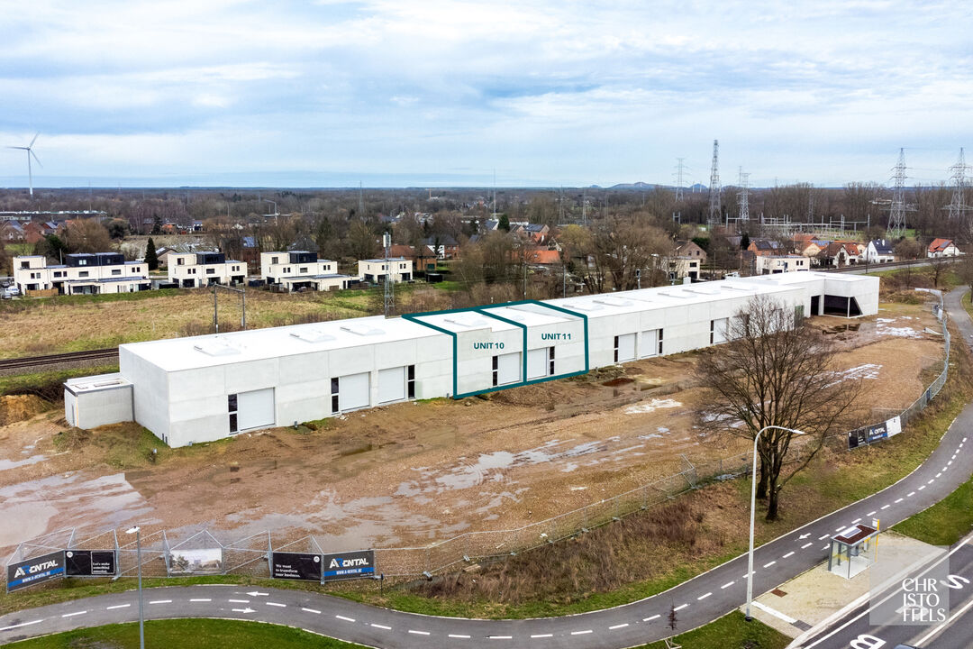 Nieuwe KMO-unit van 210m² op bedrijventerrein "DORLIX", ten oosten van Hasselt!  foto 3