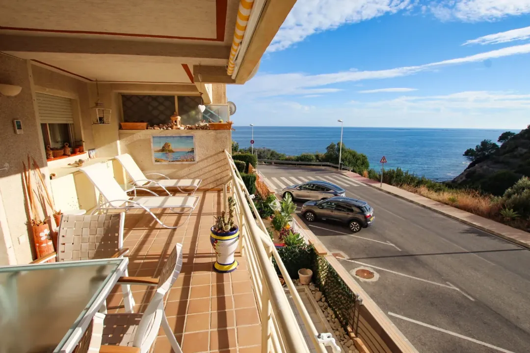 Prachtig, instapklaar appartement met adembenemend uitzicht op zee in Calpe foto 1