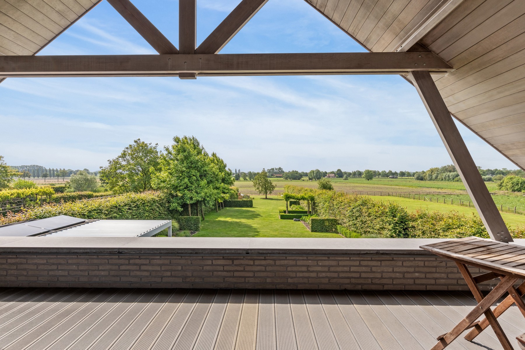Ruime hedendaagse villa met alle moderne comfort en een adembenemend agrarisch uitzicht!  foto 17