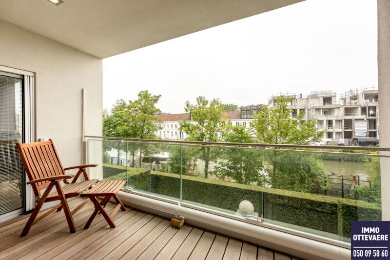 Prachtig appartement aan de Leie in Kortrijk. 184 m² en 3 slaapkamers. foto 8