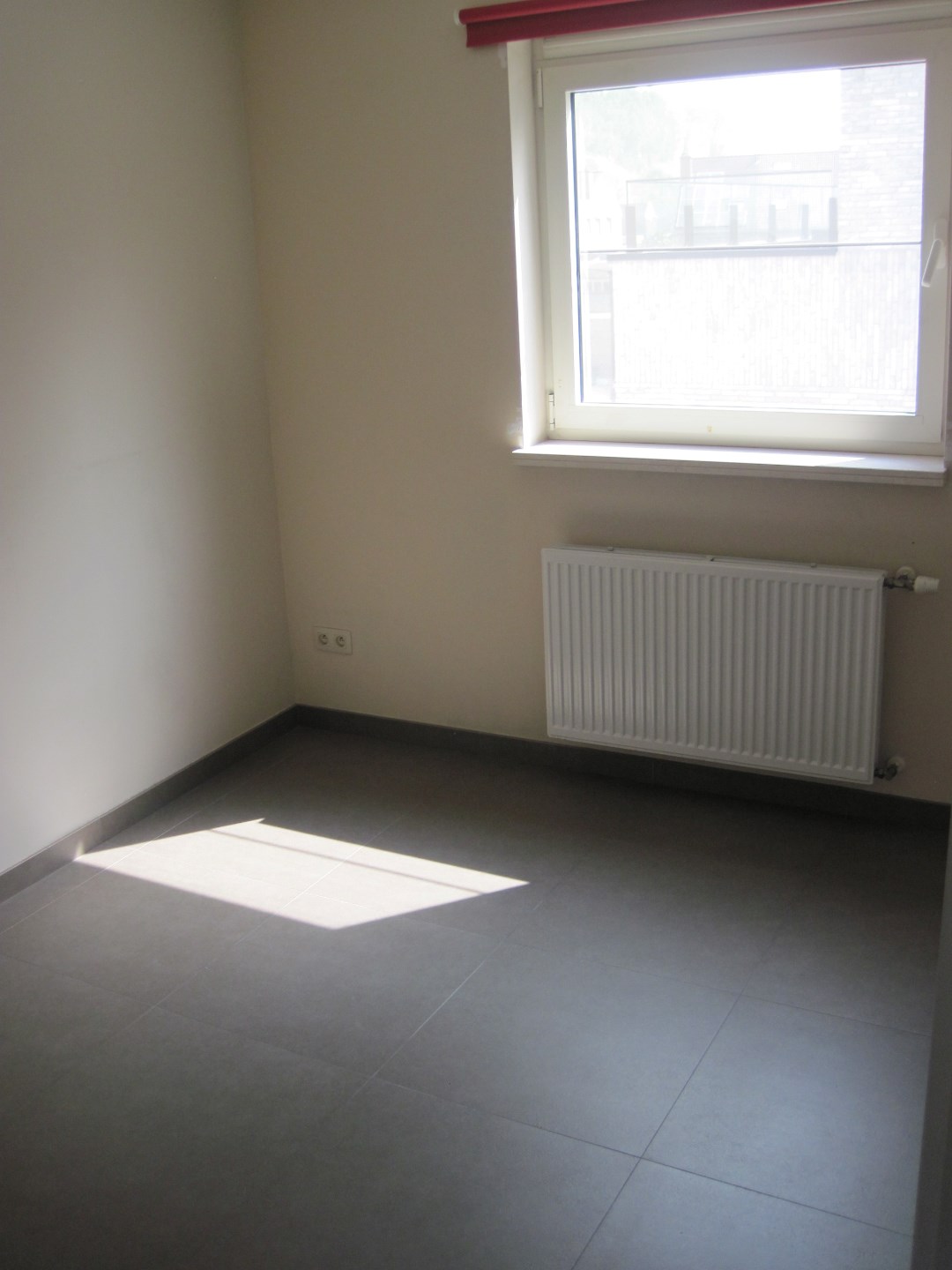 Lichtrijk appartement met ruim terras. Geen vaste kosten !   foto 15