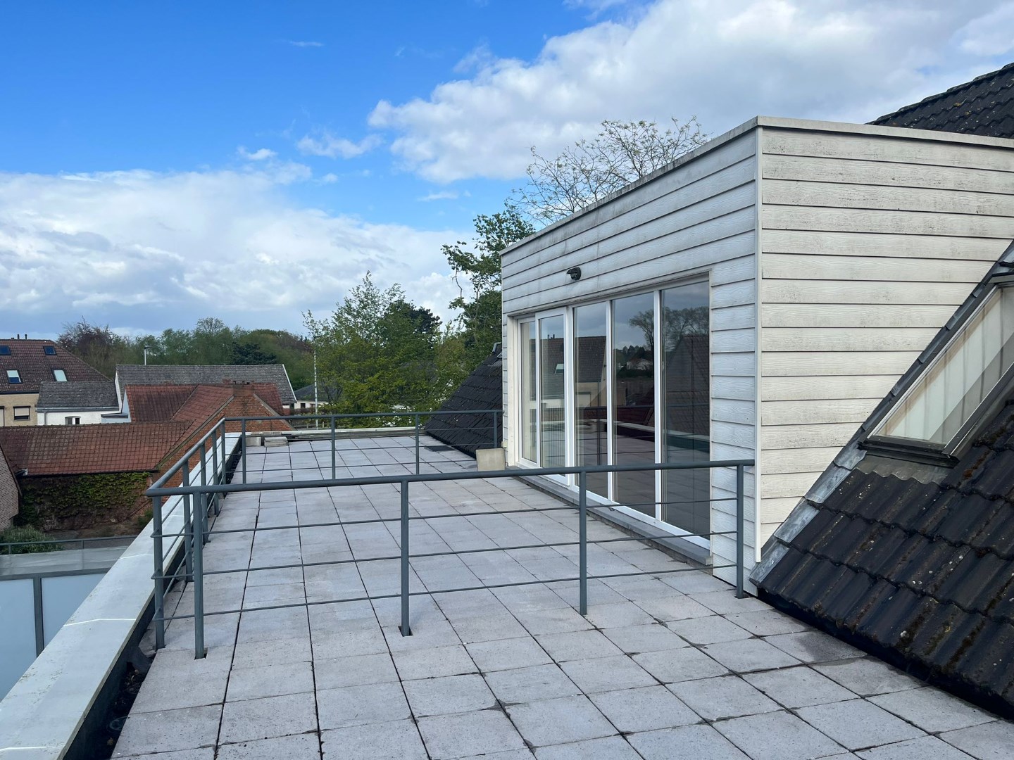 Instapklaar dakappartement (123 m²) met riant terras in het centrum van Meerhout ! foto 15