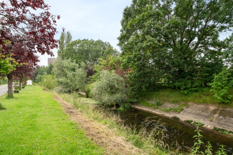 Woning met 3 slpkmrs aan de stadsrand foto 20