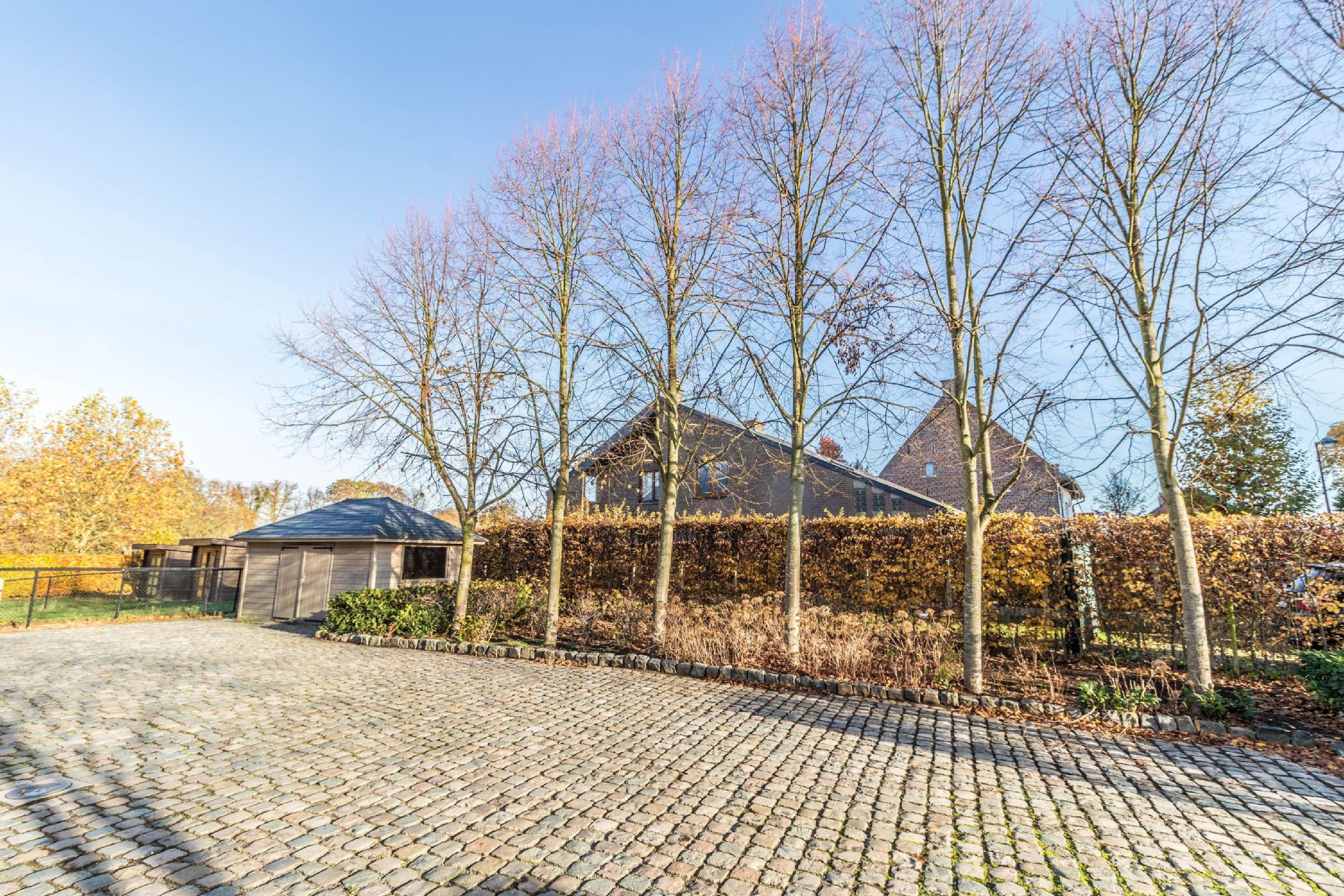 Prachtige, volledig gerenoveerde 3-gevel villa  foto 30