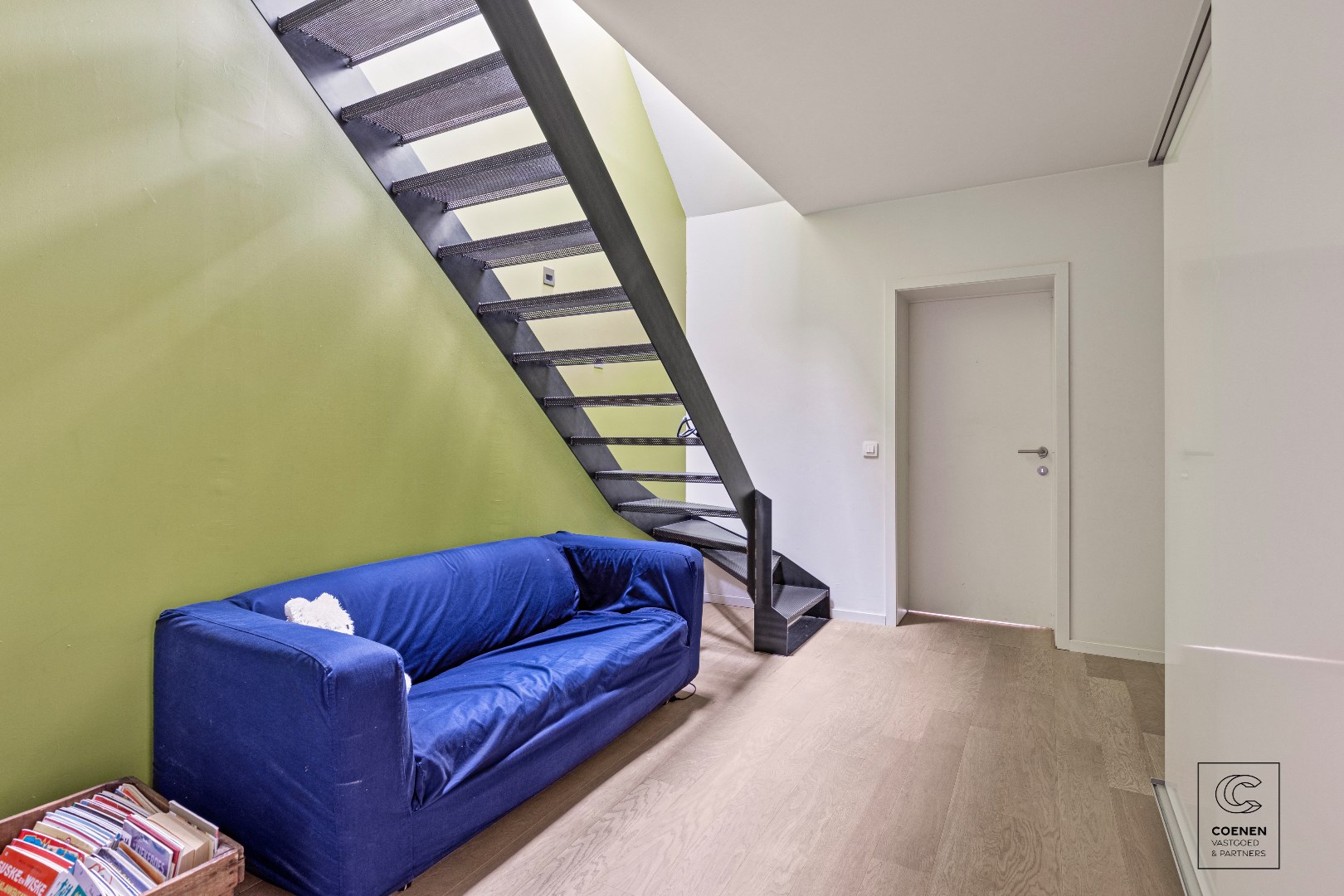 Moderne HOB met 3 slaapkamers, 2 badkamers, groot dakterras en tuin te Borsbeek! foto 11