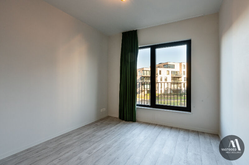 Recent appartement 107m² te Gent met zicht op water foto 14