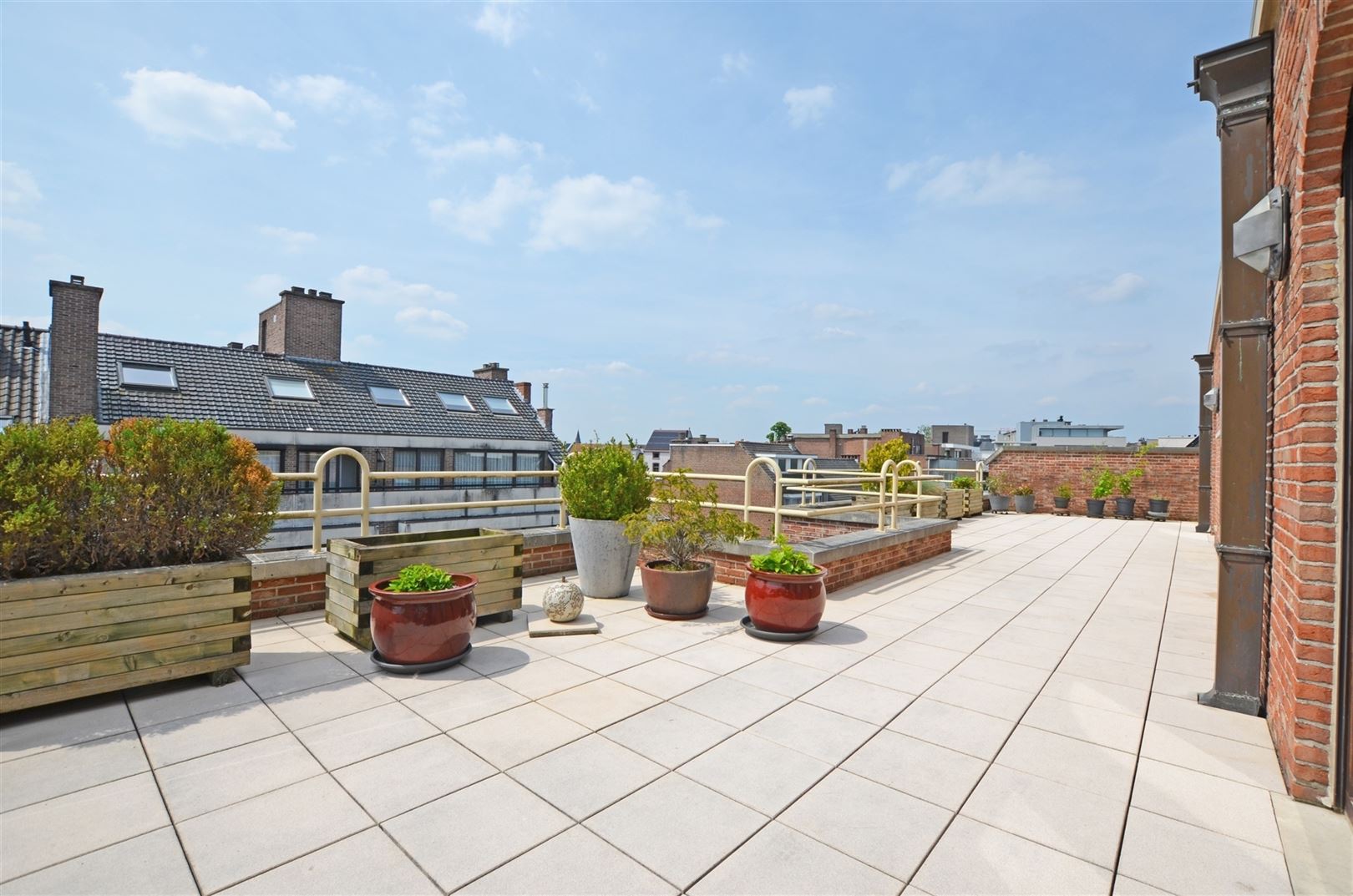 Instapklare penthouse met twee ruime terrassen in Villerspark foto 22