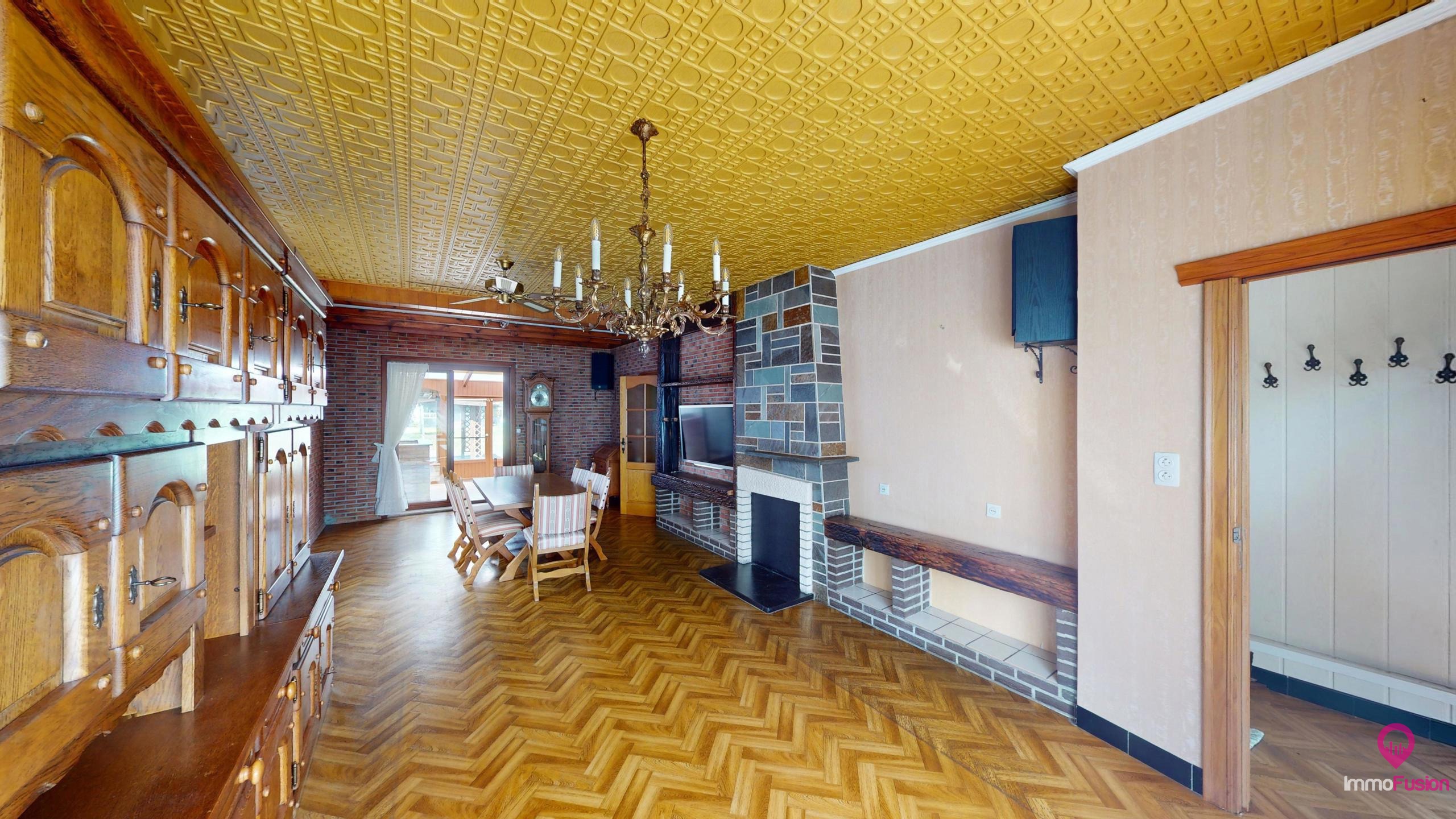 5 slpk met woonopp. 213 m² in rustige ligging te Houthalen! foto 4