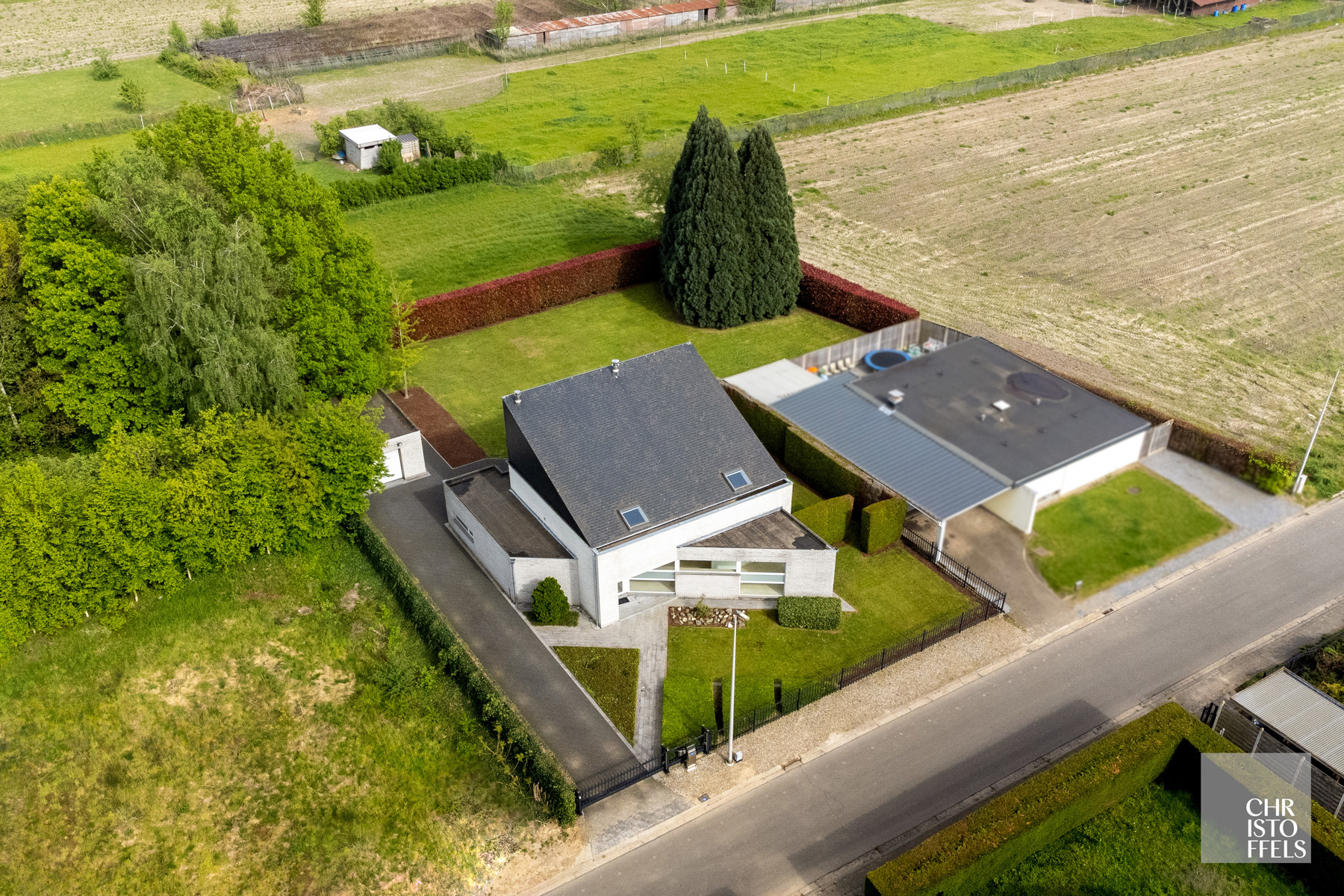 Moderne villa, rustig gelegen op perceel van 1300m² in Lanaken! foto 27