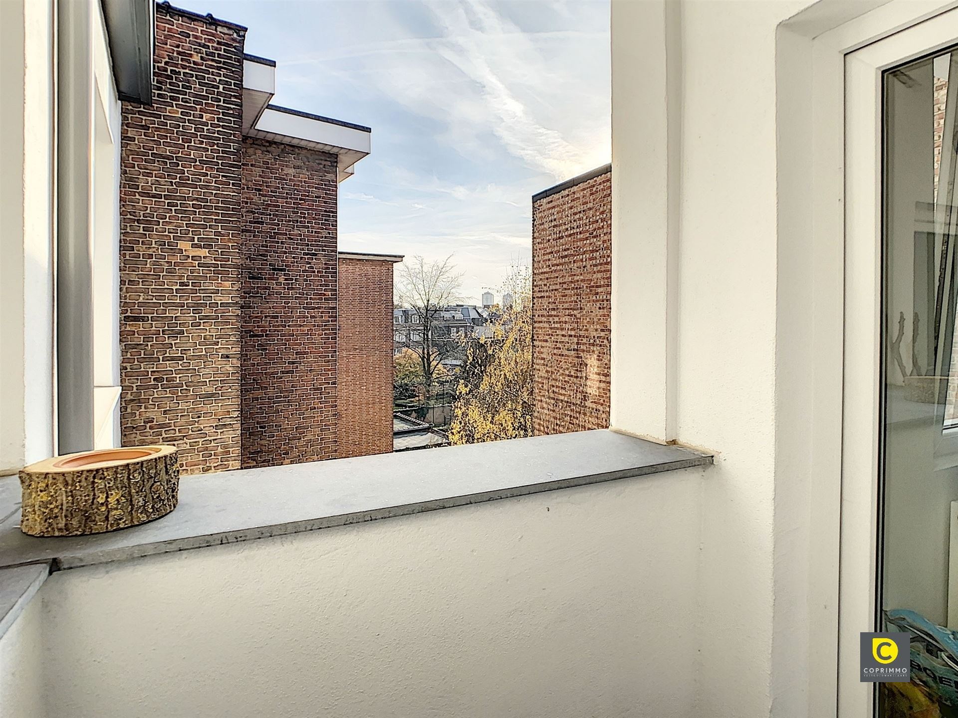 Gerenoveerd 2 slk app + balkon foto 10