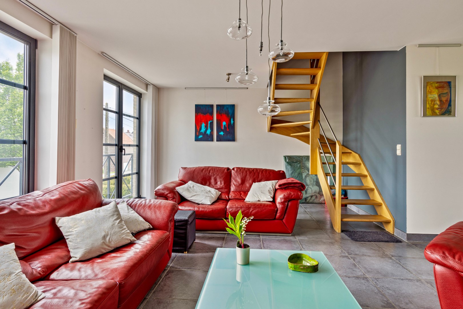 Instapklaar ruim duplex appartement van 150m² met 3 slpks, terras en garage nabij centrum Halle foto 6