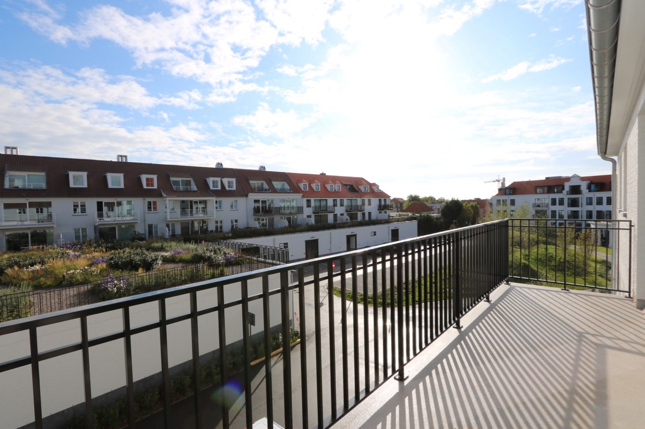 ONGEMEUBELD: Prachtig nieuwbouwappartement in Duinenwater met zonne-terras.  foto 1