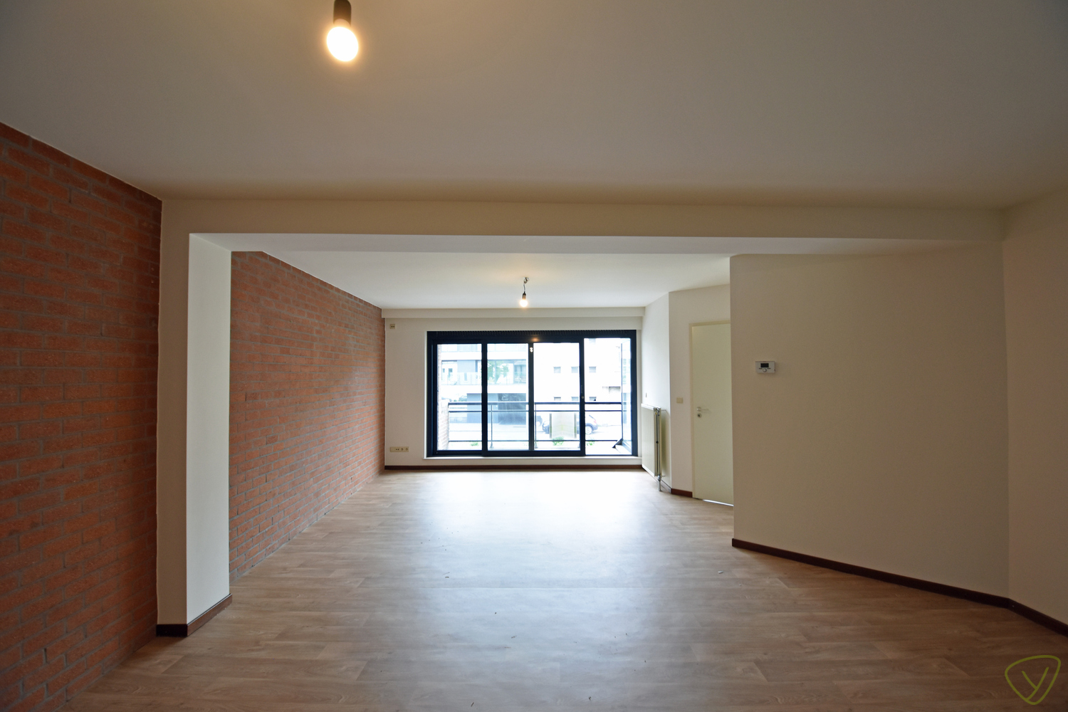 Ruim appartement met gezellige terrassen in de Molenstraat! foto 6